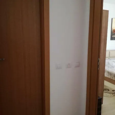 Nora01 Burgas