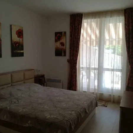 Nora01 Apartment *
